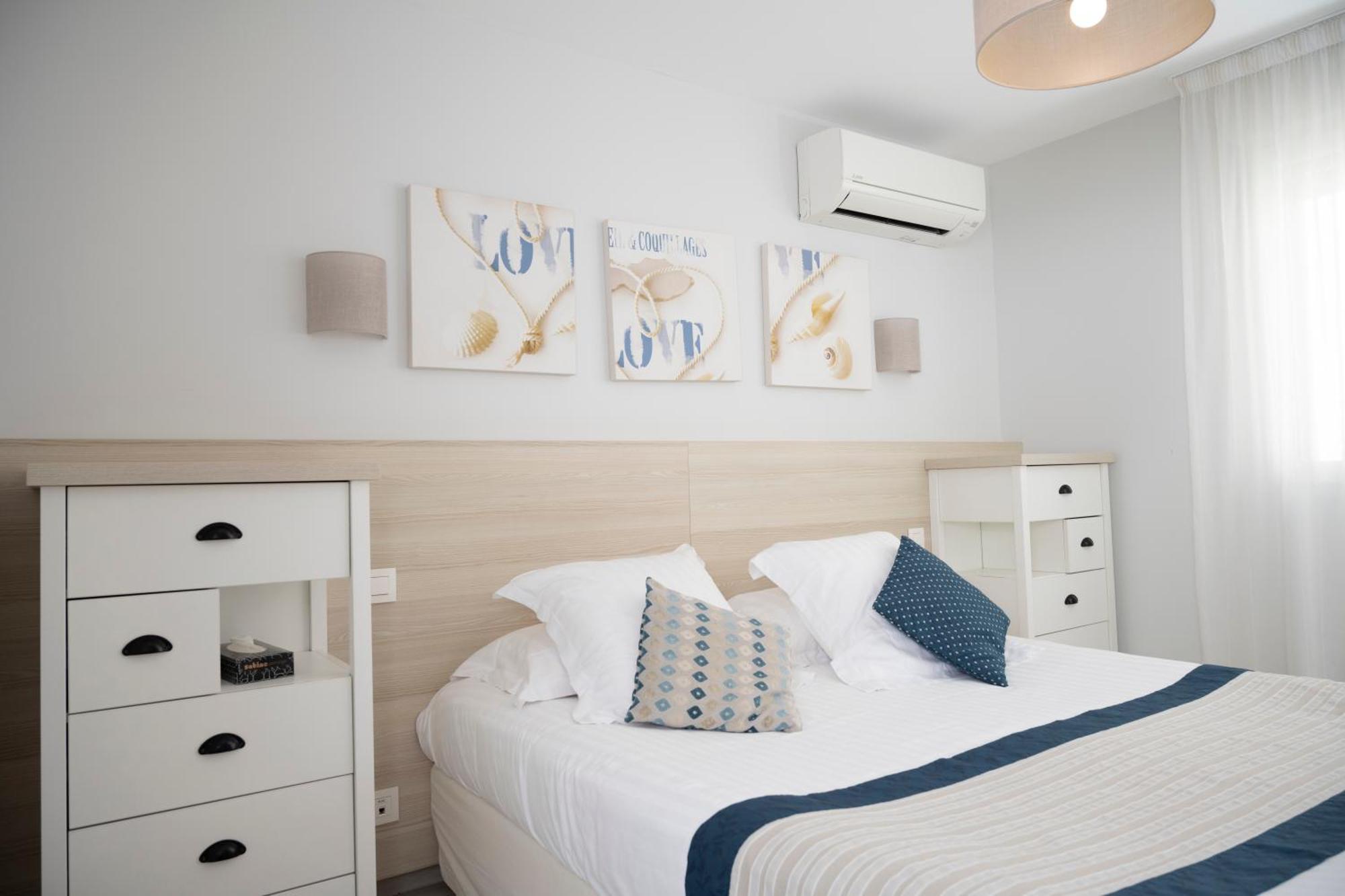 Hotel La Ciotat - A Deux Pas De L'Eau Dış mekan fotoğraf