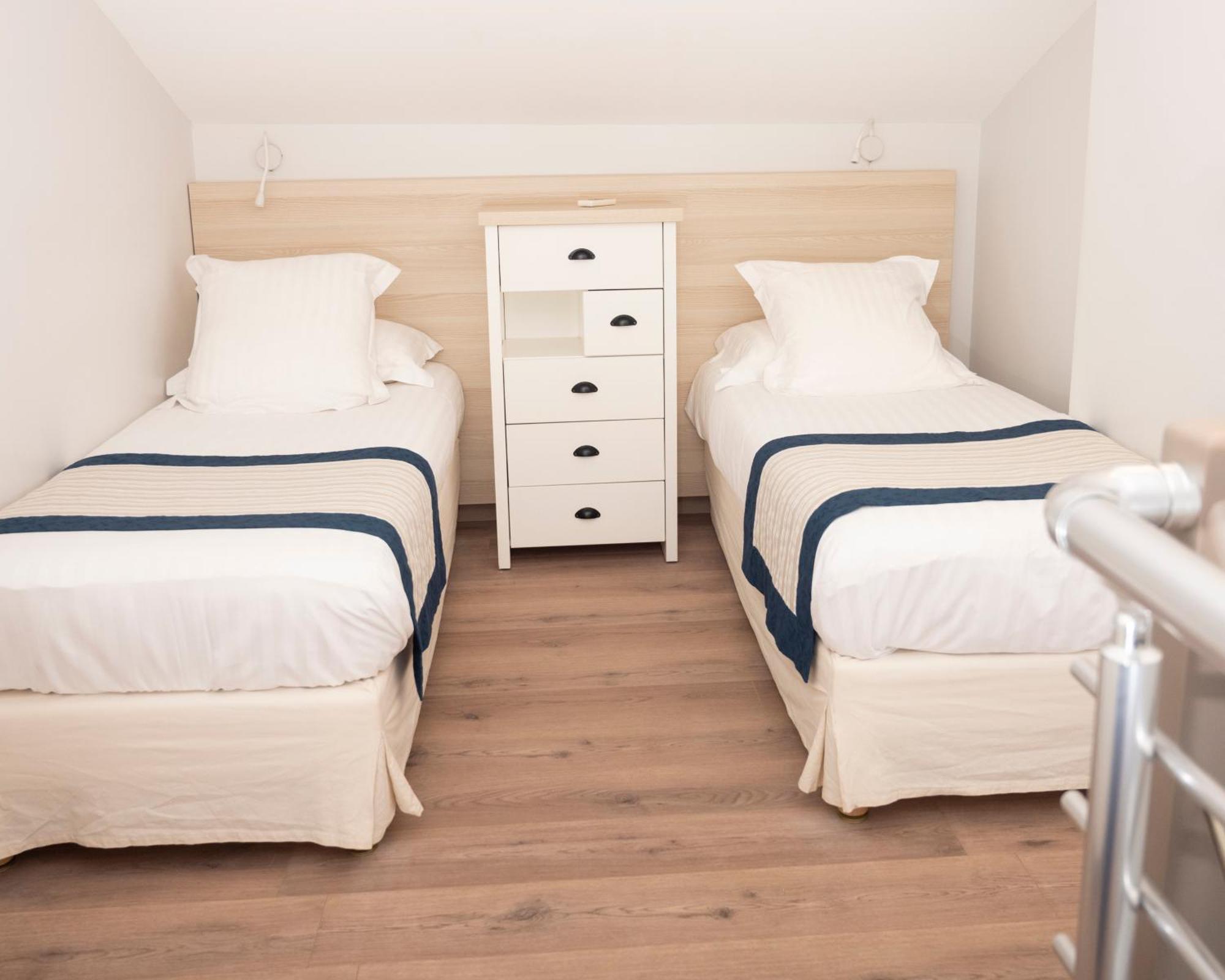 Hotel La Ciotat - A Deux Pas De L'Eau Dış mekan fotoğraf