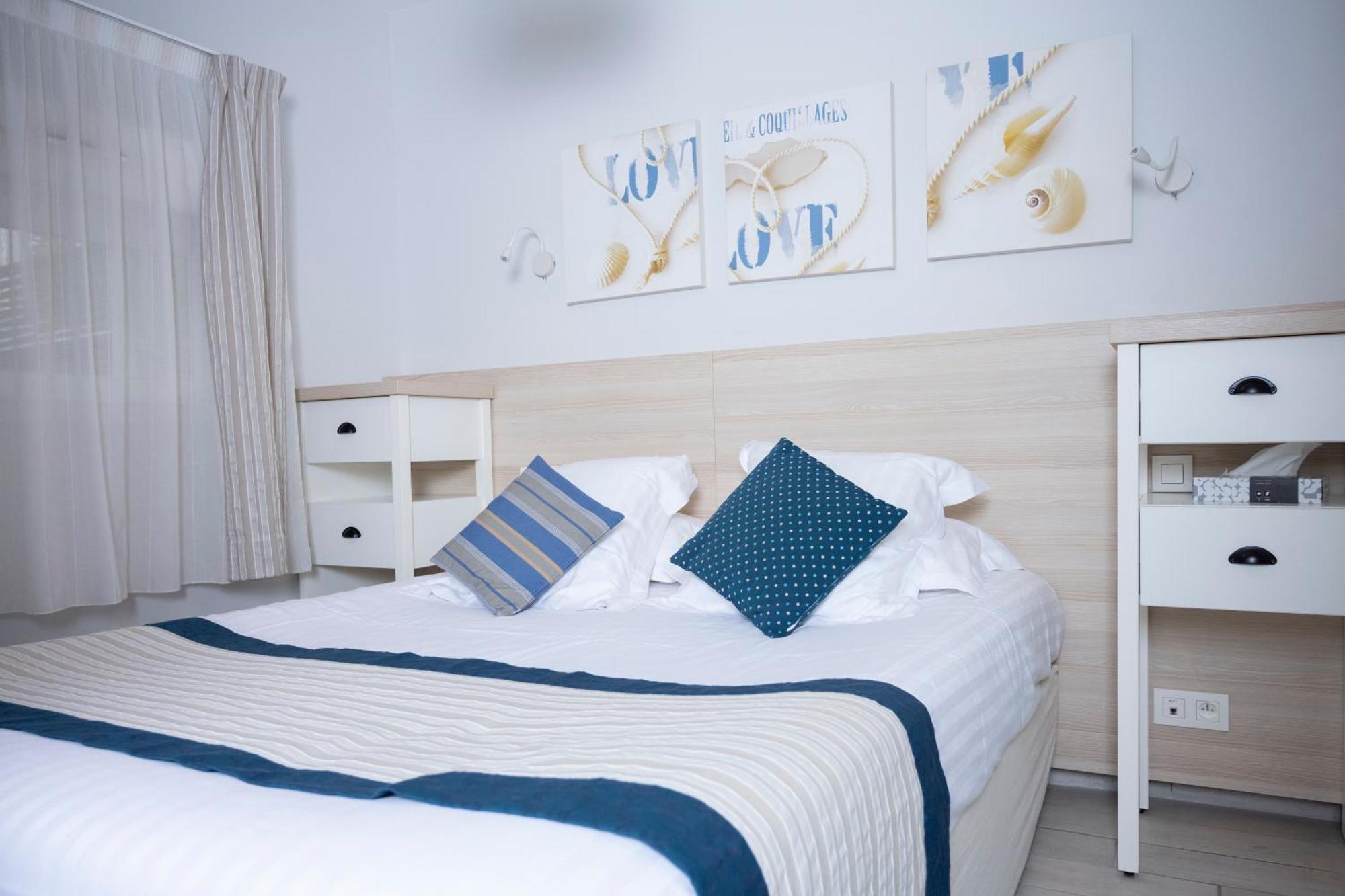 Hotel La Ciotat - A Deux Pas De L'Eau Dış mekan fotoğraf
